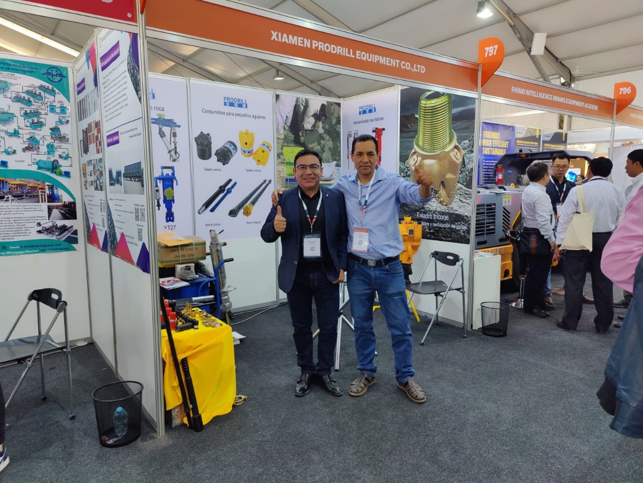 Stand PIEDRATEK en feria